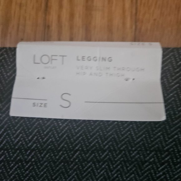LOFT NWT Leggings Straight Leg Small Gray Perfect for Work - Picture 3 of 5